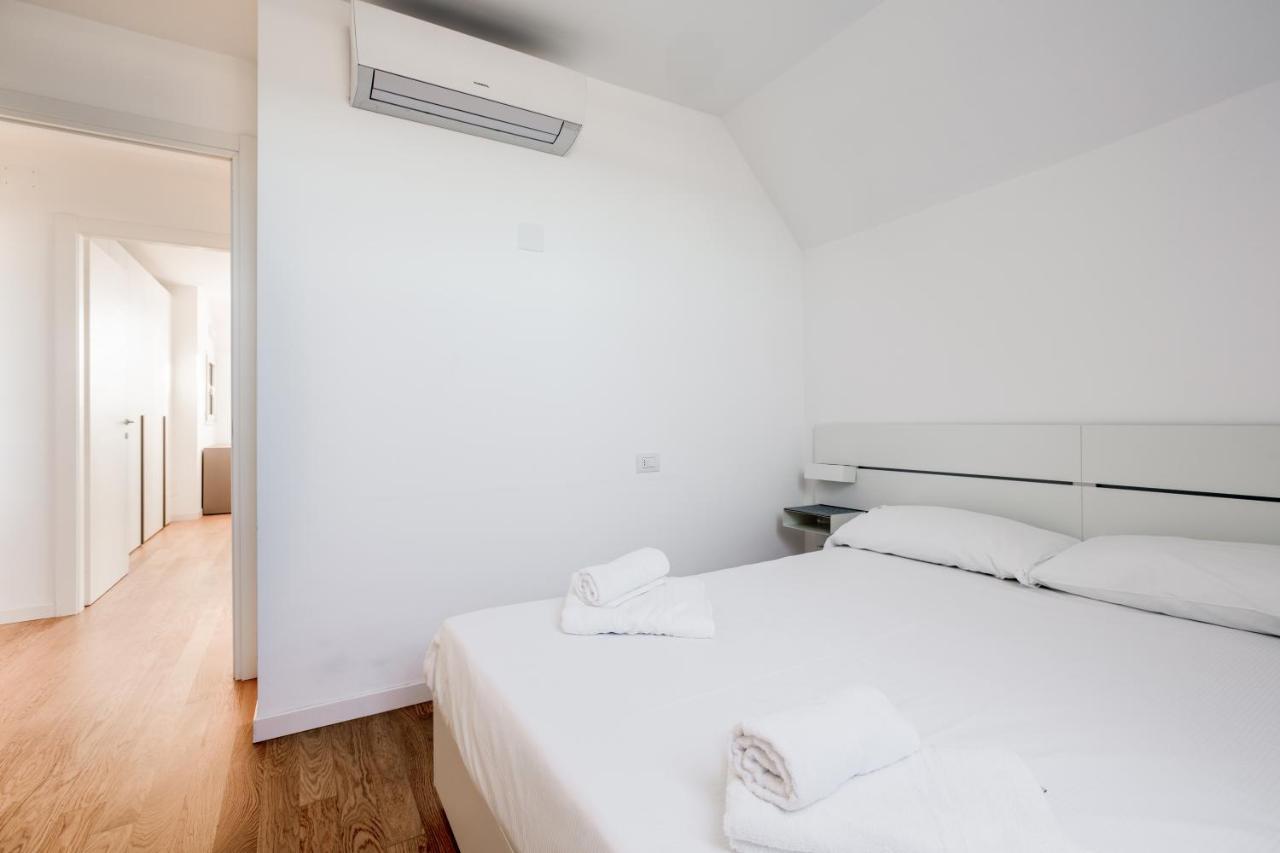 Modern Apt With Terrace, Wifi & Ac Milano Eksteriør bilde